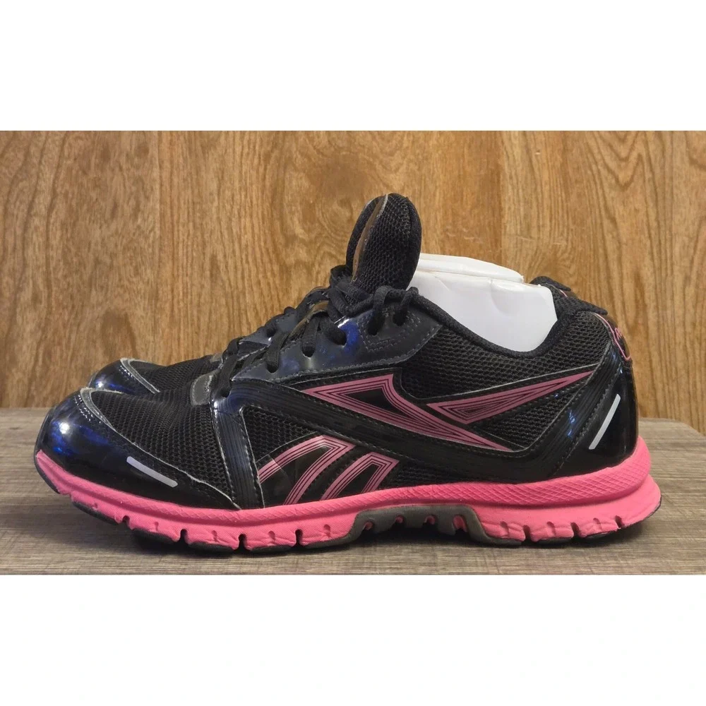 Reebok Ultimatic Athletic Shoes Womens Size‎ 8 Black Pink